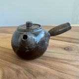 Ash - Sidehandle Teapot